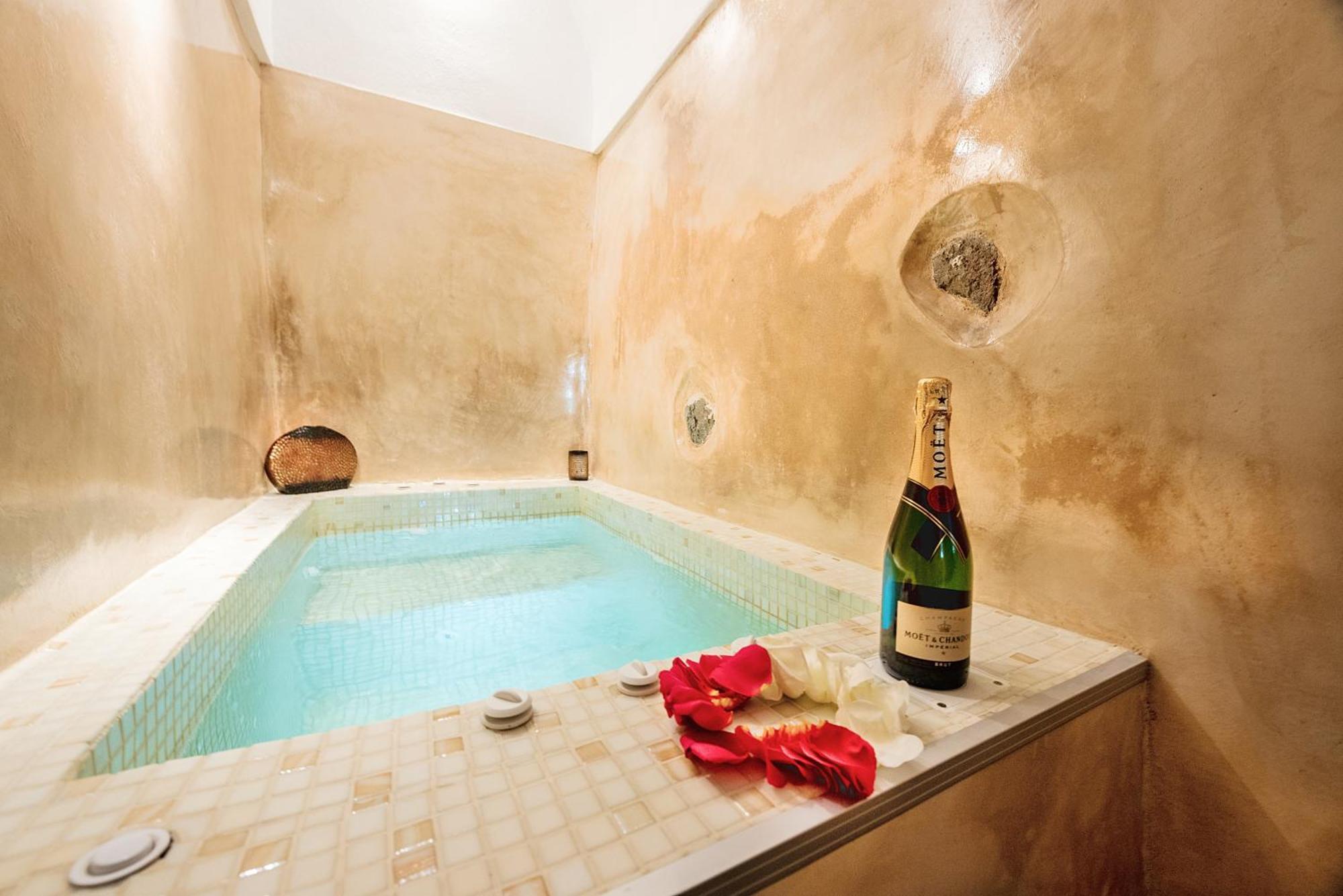 Luxury Villas Hariton Emporio  外观 照片
