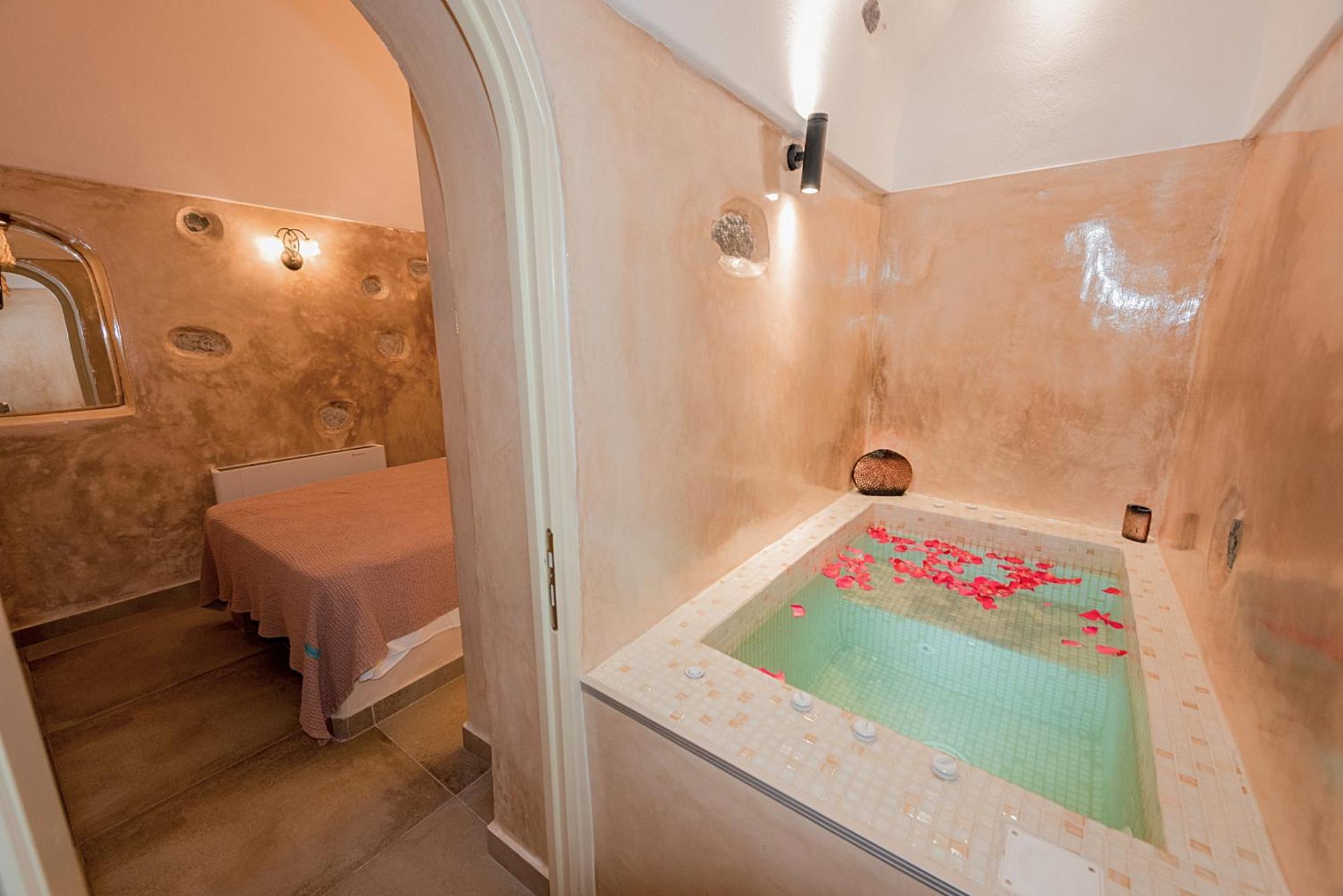 Luxury Villas Hariton Emporio  外观 照片